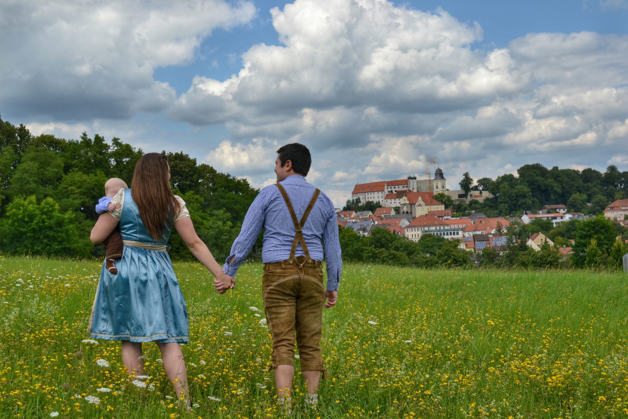 How To Buy A Train Ticket In Germany - WanderInGermany