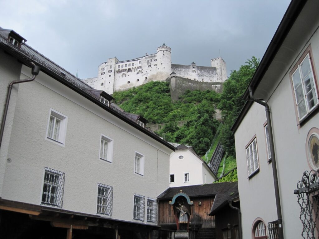 Day Trip Munich To Salzburg: How To Get There and What To Do in ...